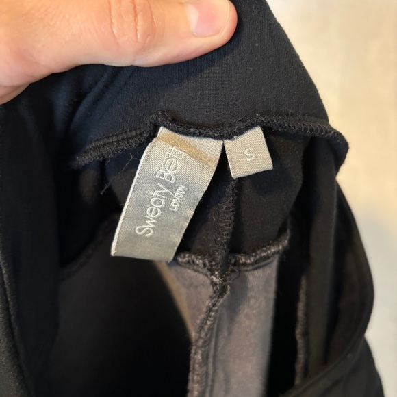 Sweaty Betty womens black Arctic Luxe Quilted Pants front zip warm size small - Picture 11 of 12